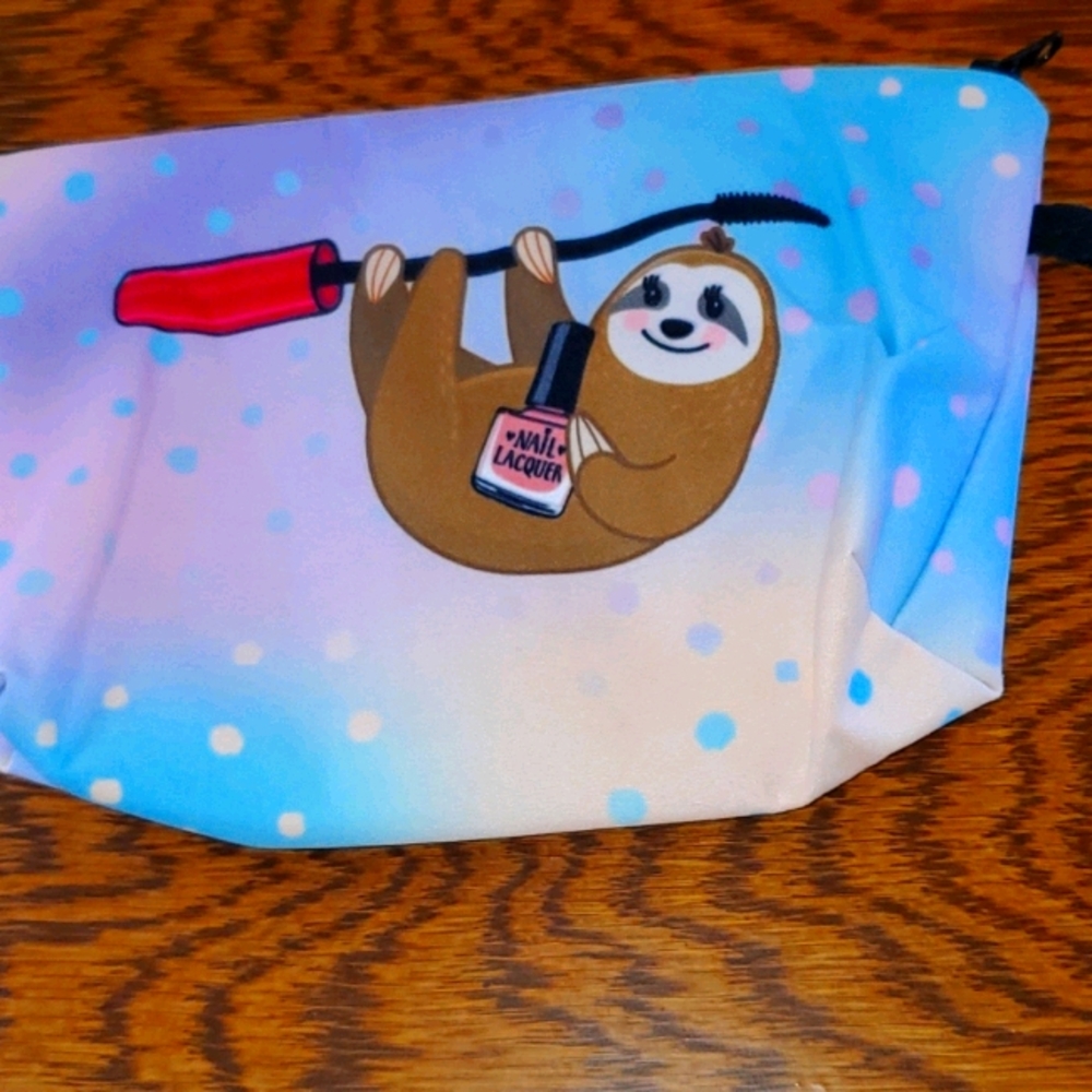 Sloth 🦥 pouch